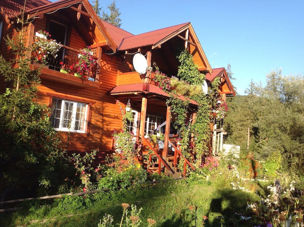 Cottage 12 Months Vorohta Exterior foto